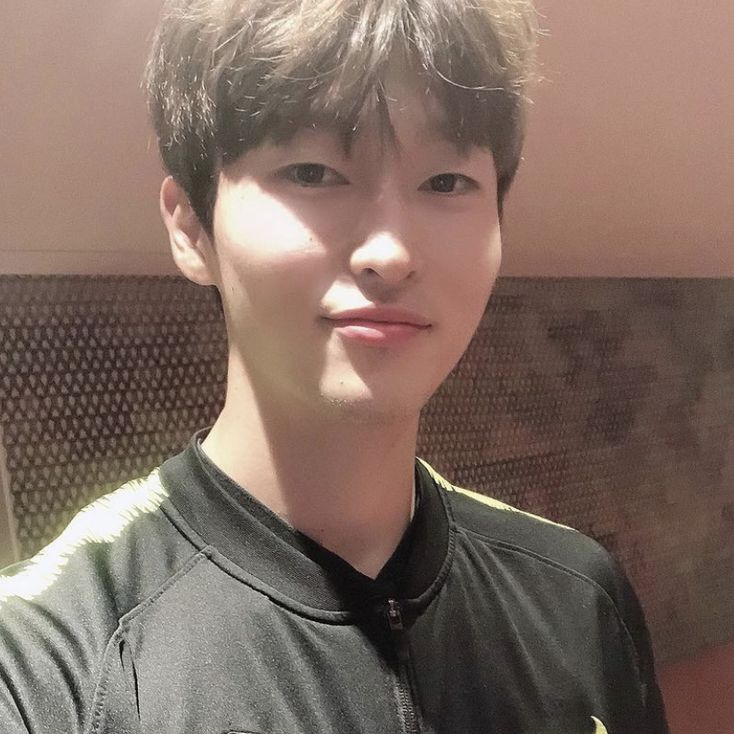 Popular profile photo of Cho Guesung loved by fans