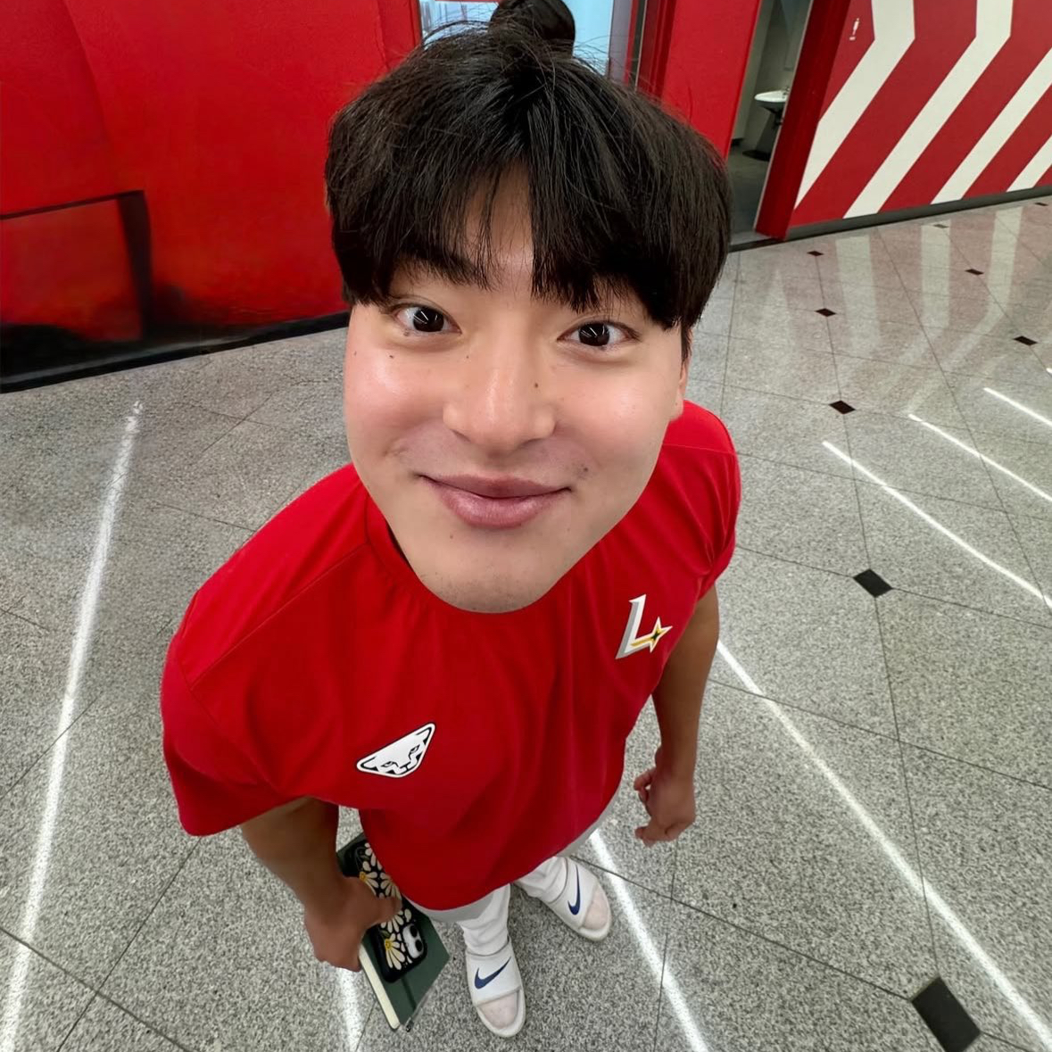 Popular profile photo of Jo Byeonghyeon loved by fans