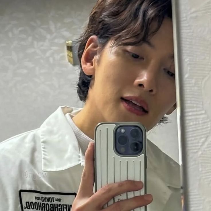Hong Mingi