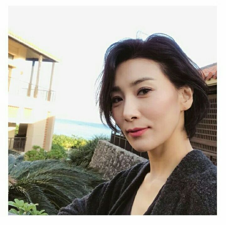 Popular profile image of Kim Seohyung  selected by vote