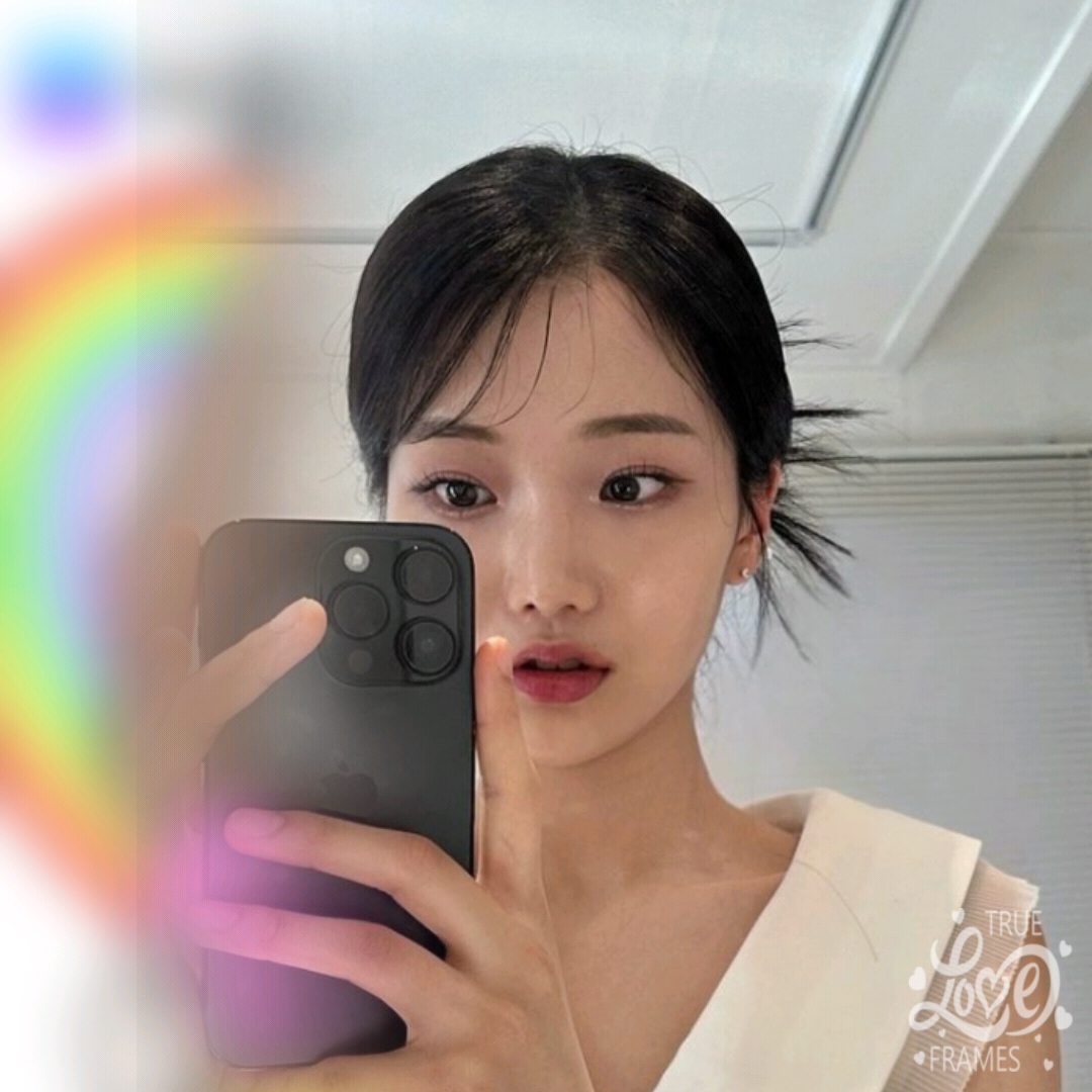 Representative photo of Han Somin showing their charm