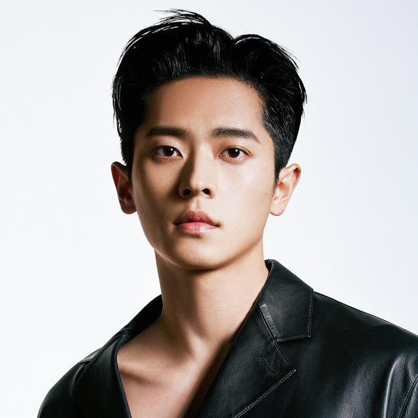 Popular profile photo of Cheng Lei loved by fans