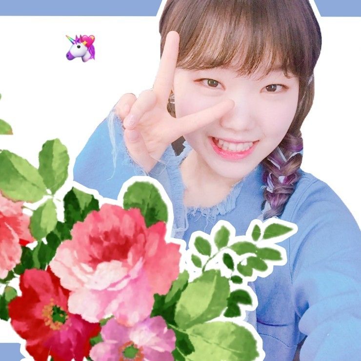 Popular profile image of AKMU selected by vote
